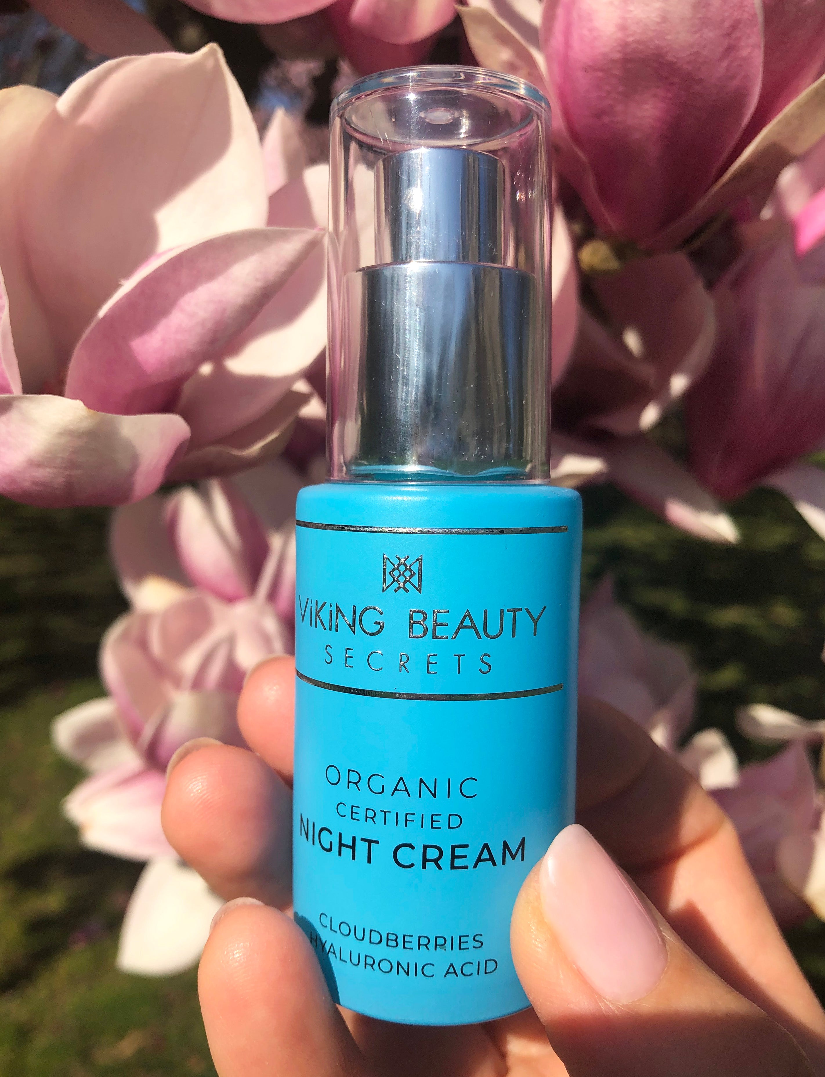 Certified Organic Night Cream with Cloudberries & Hyaluronic Acid
